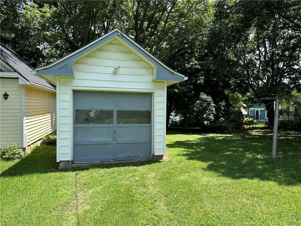 709 N Delaware Street — photo 19