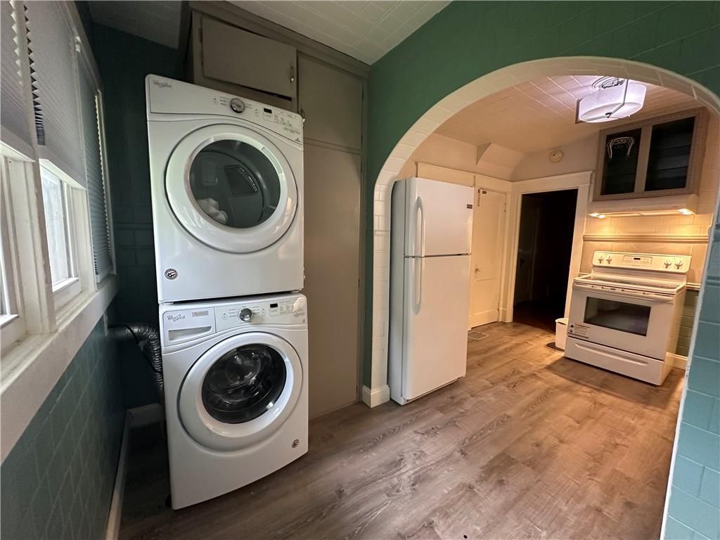 709 N Delaware Street — photo 10