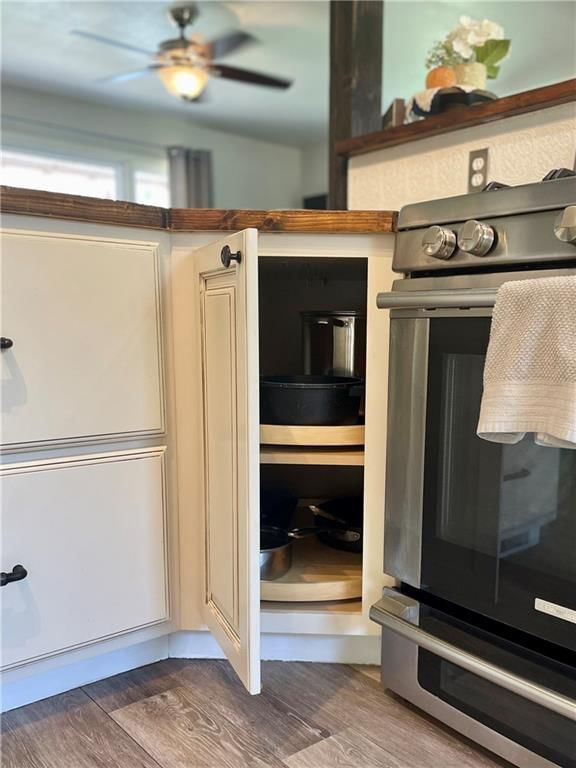 7605 Harry Truman Drive — photo 11