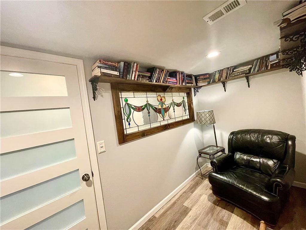 7605 Harry Truman Drive — photo 32