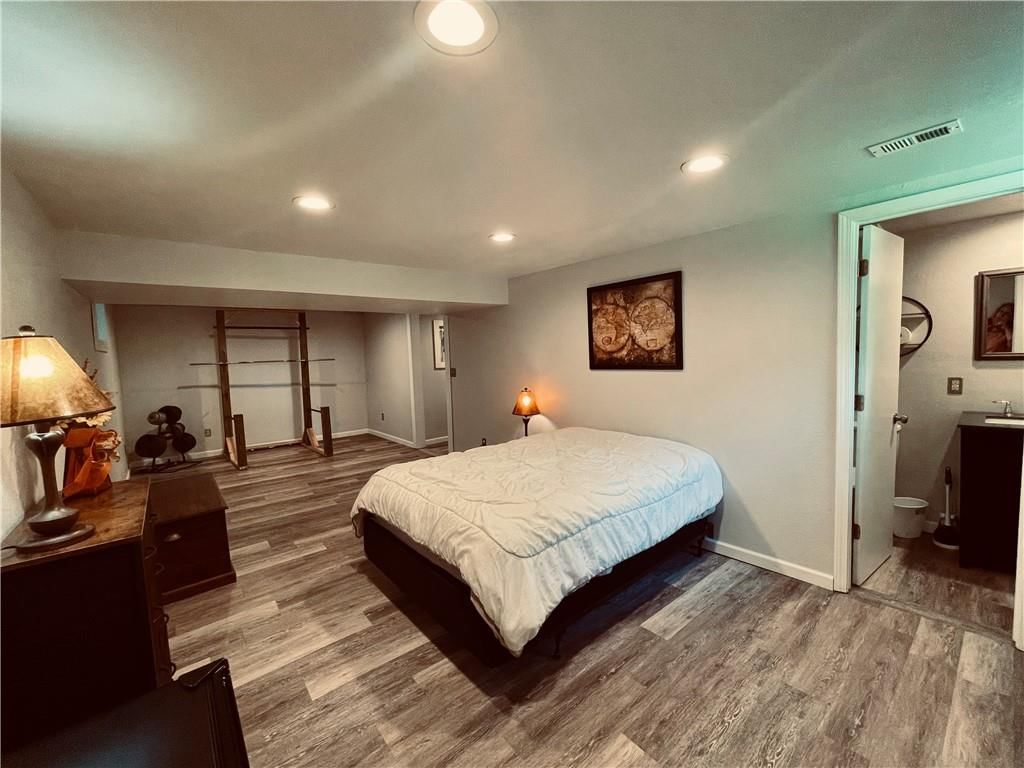 7605 Harry Truman Drive — photo 36
