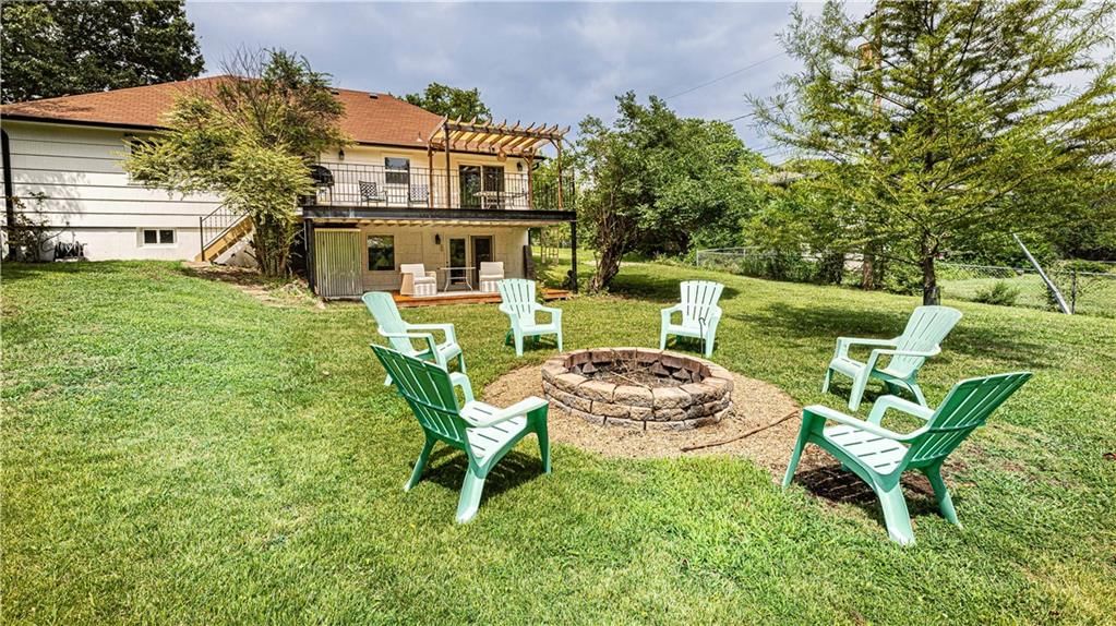 7605 Harry Truman Drive — photo 47