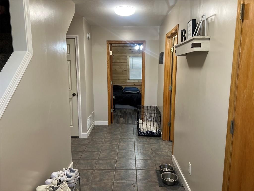 205 S Washington Street — photo 15