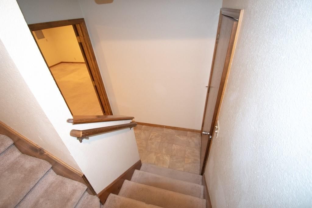 405 N Institute Street — photo 26