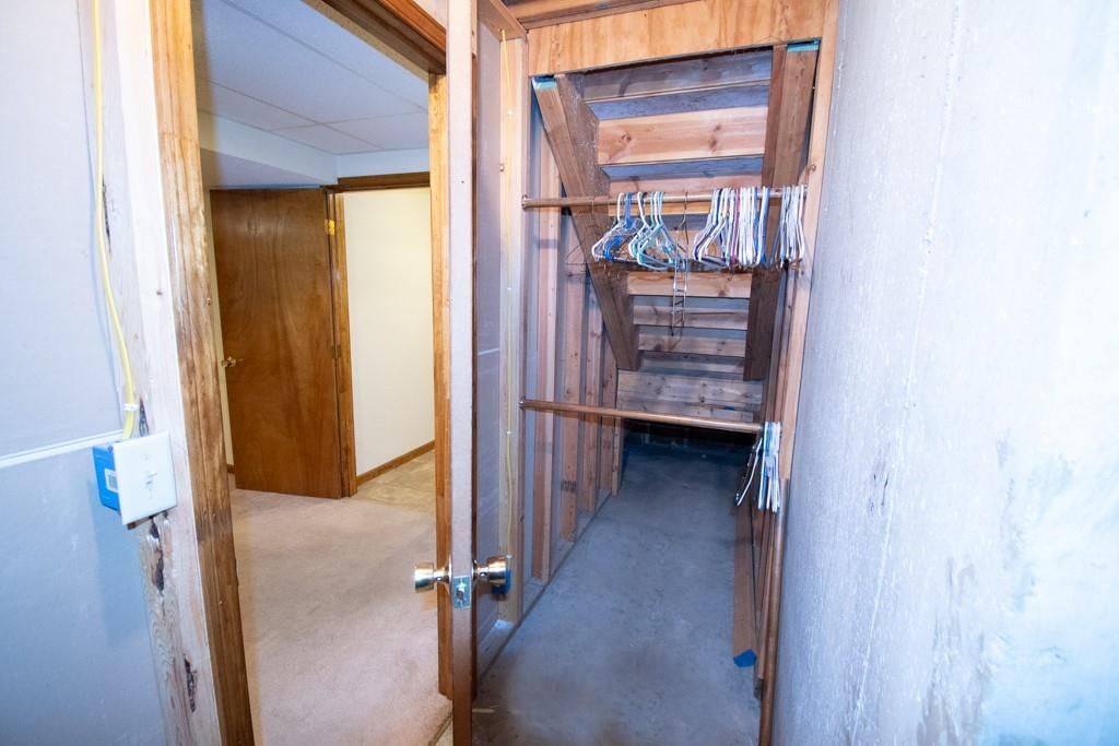 405 N Institute Street — photo 29