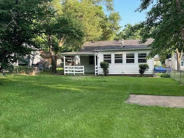1206 Kickapoo Street — photo 3