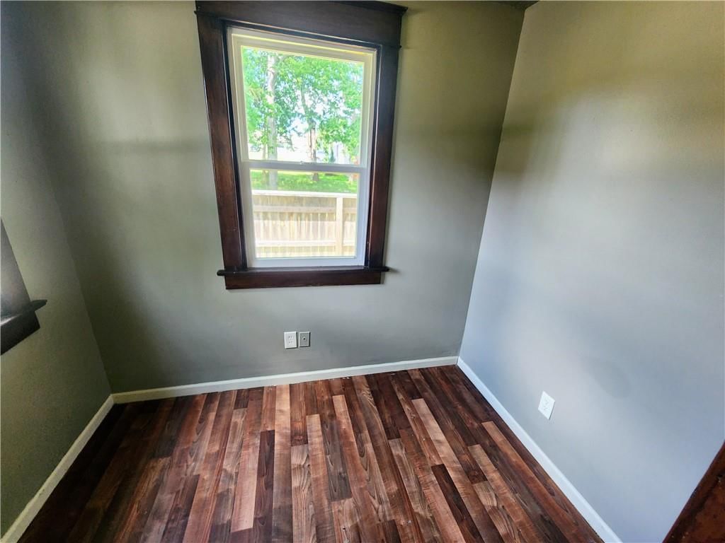 306 W 39TH Terrace — photo 12