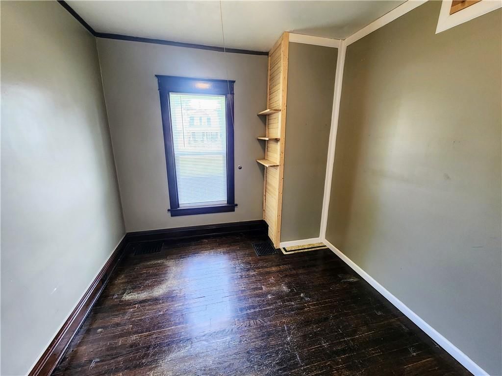 306 W 39TH Terrace — photo 13