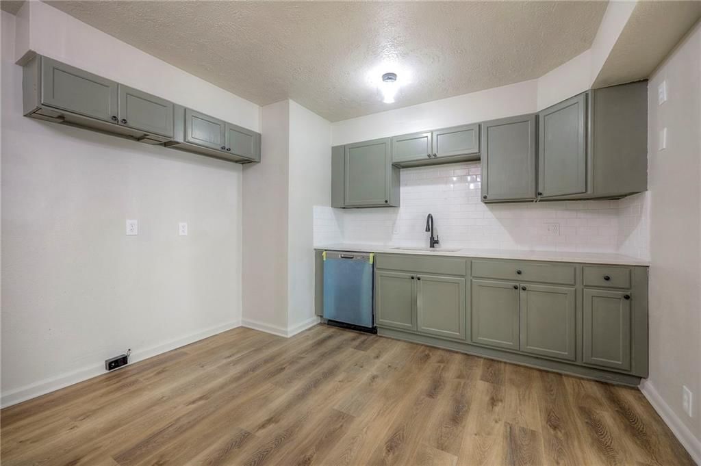 7713 E 113TH Street — photo 15