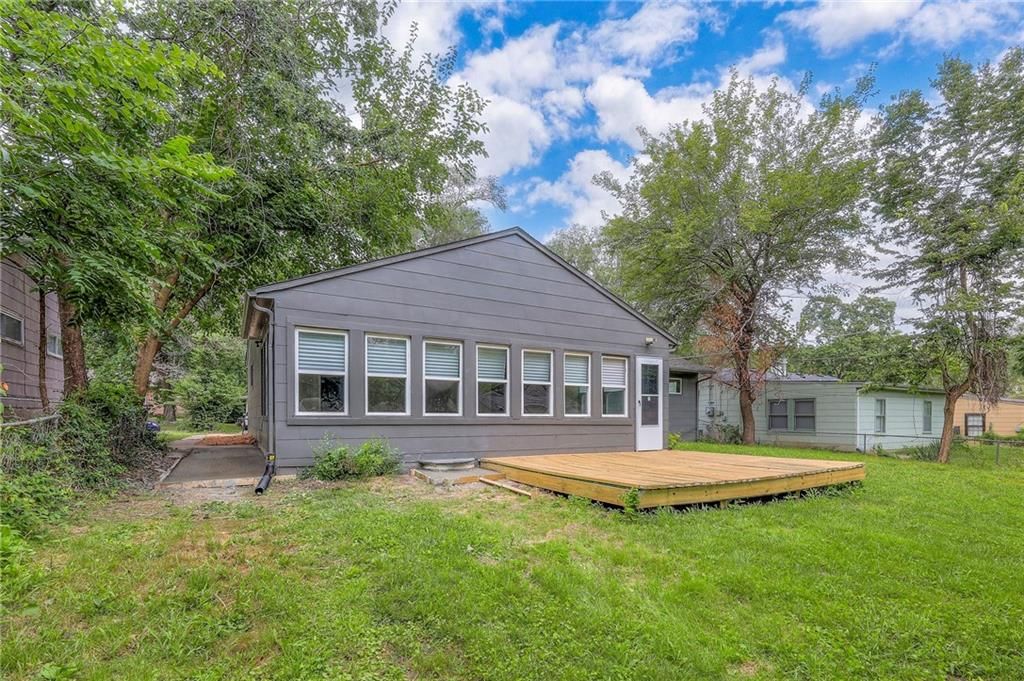 7713 E 113TH Street — photo 39