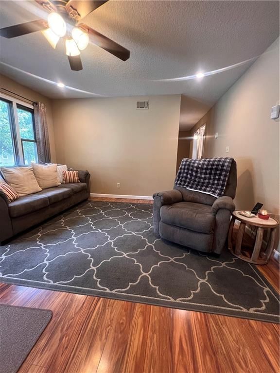 17212 Cerrito Drive — photo 15