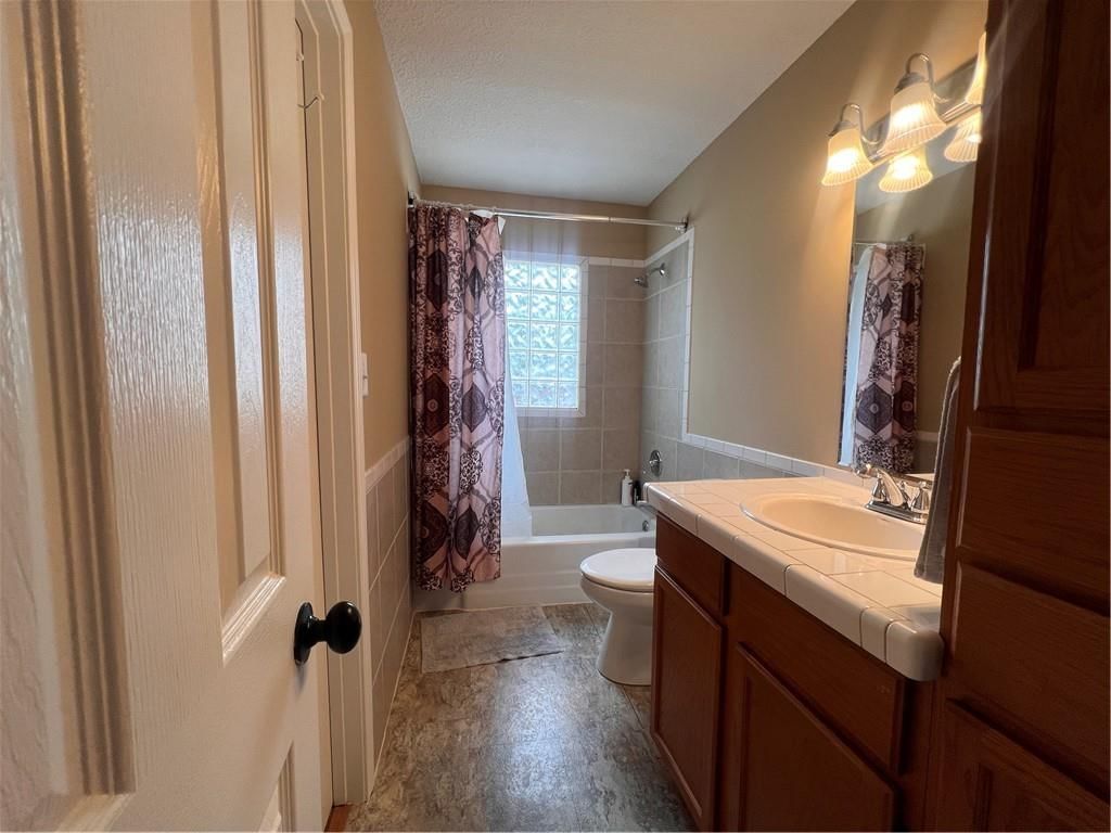 17212 Cerrito Drive — photo 19