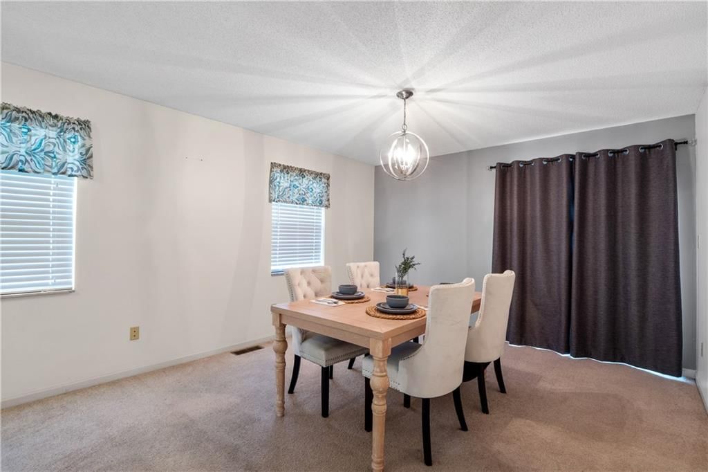 220 E Partridge Street — photo 7