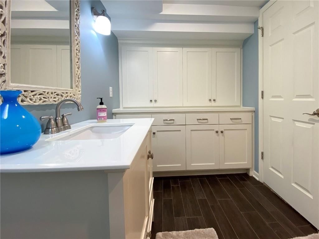 9808 Belinder Road — photo 25