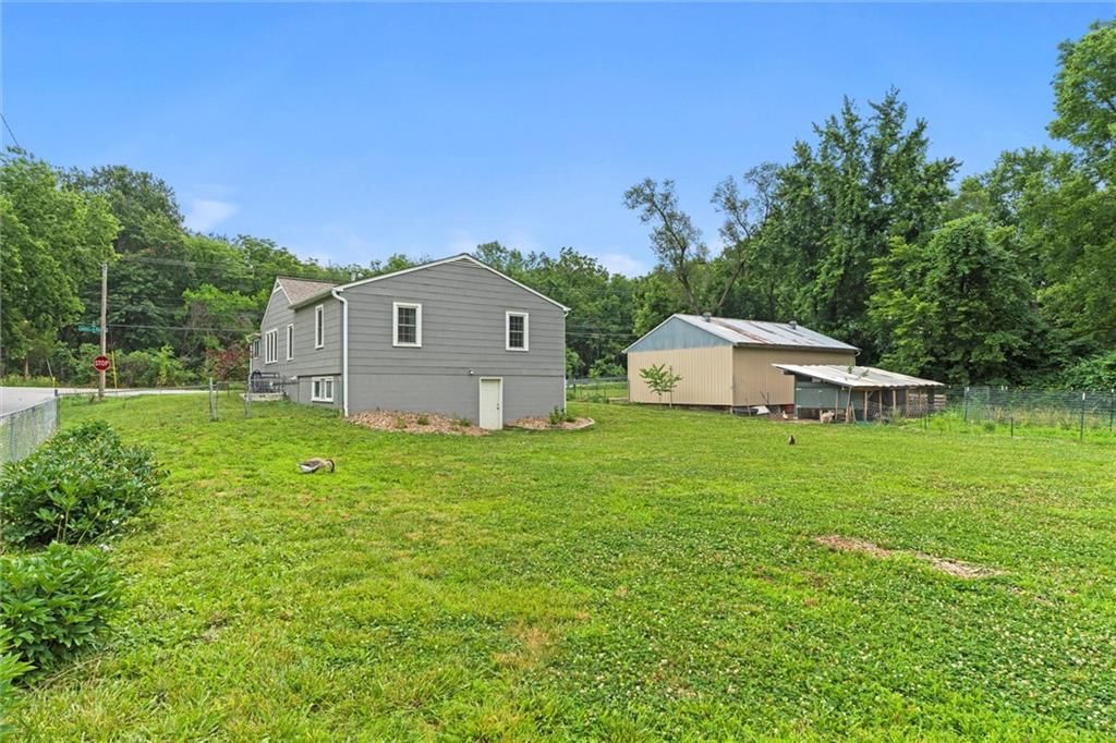 7502 James A Reed Road — photo 31