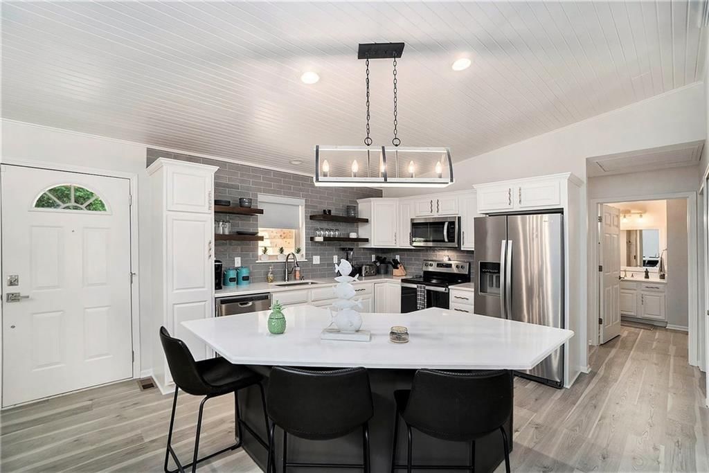 205 W Sugar Lake Drive — photo 12