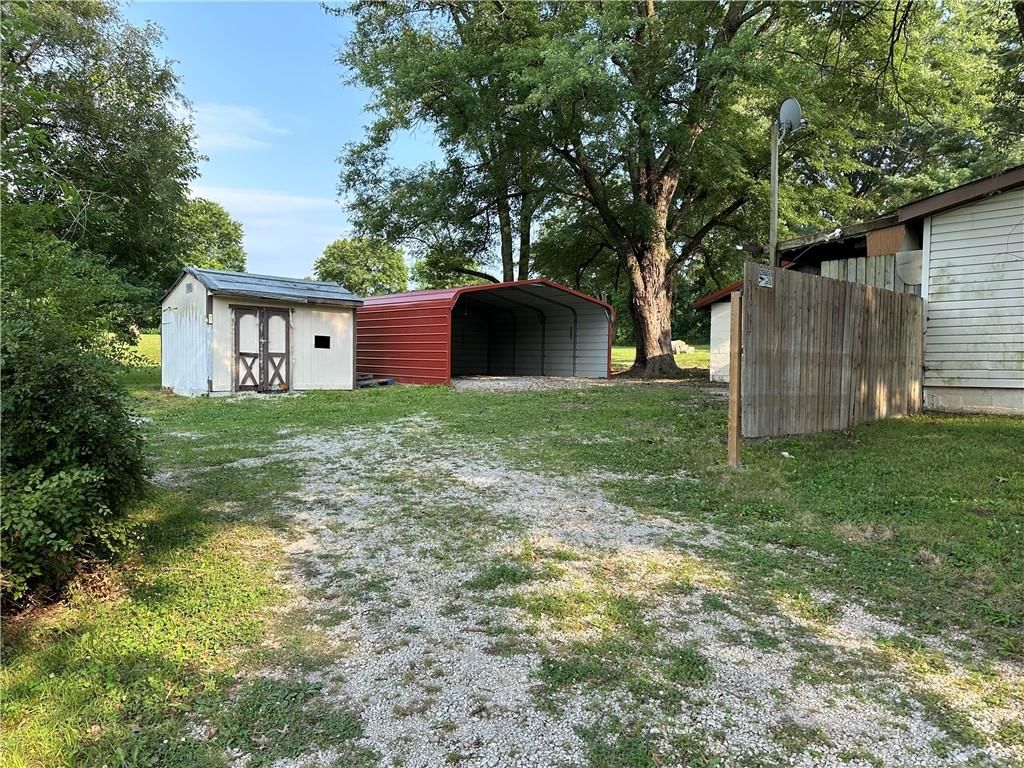 1213 Hines Street — photo 14