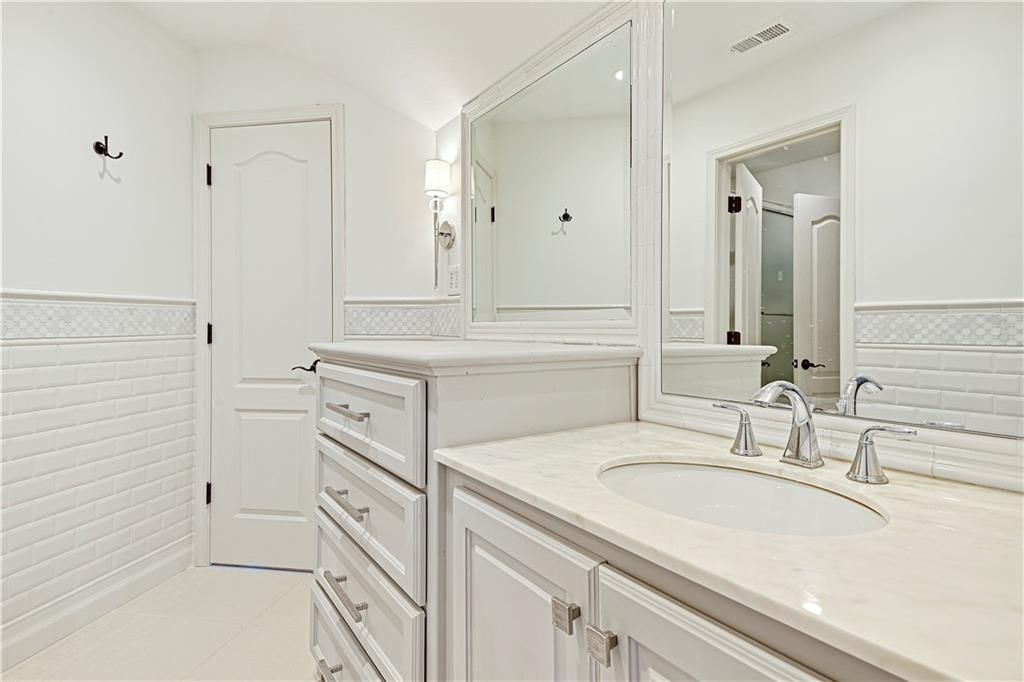 5809 Golden Bear Drive — photo 52