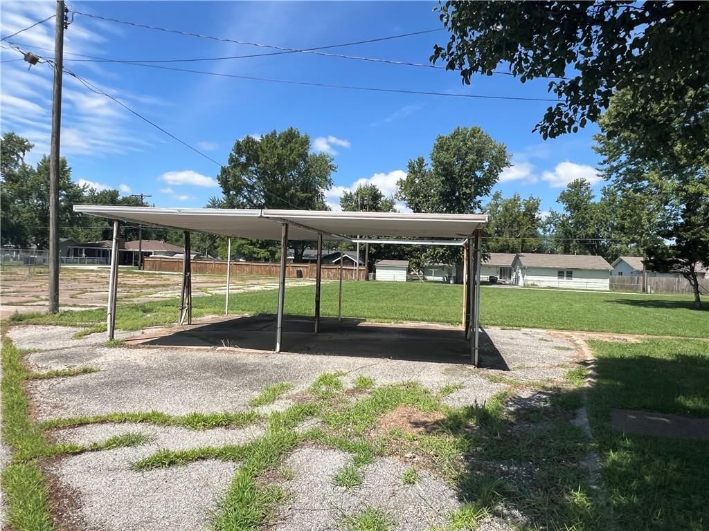 412 N Katy Avenue — photo 7