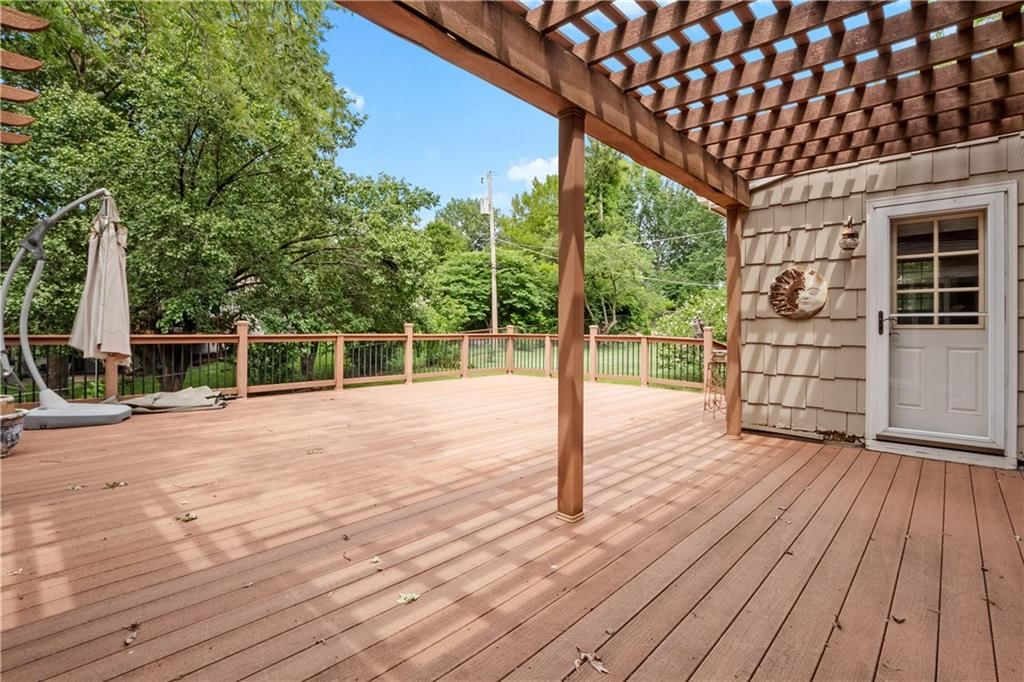 3604 Shady Lane Drive — photo 42