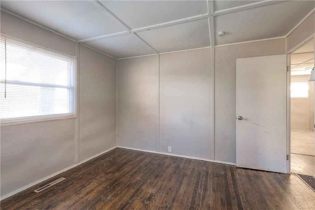 4412 N Virginia Avenue — photo 8