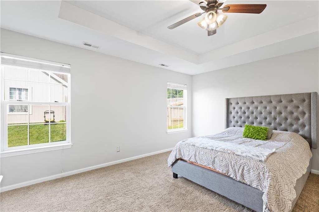2201 E Willow Point Circle — photo 15