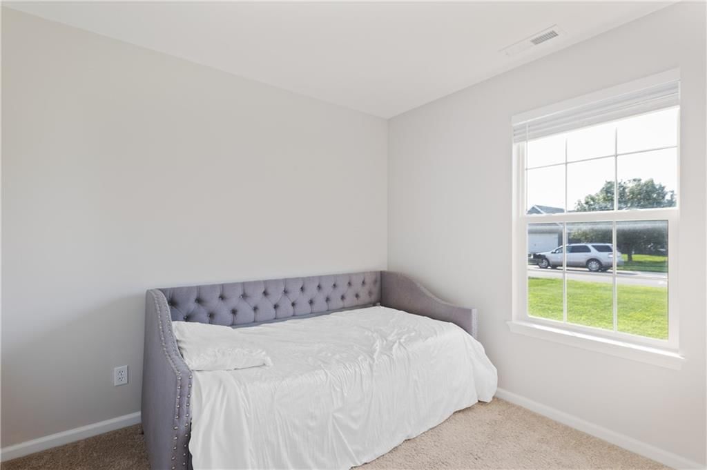 2201 E Willow Point Circle — photo 20