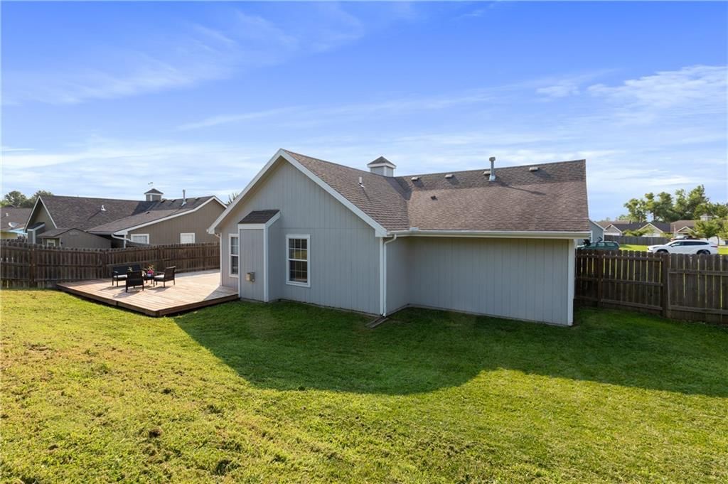 2201 E Willow Point Circle — photo 25