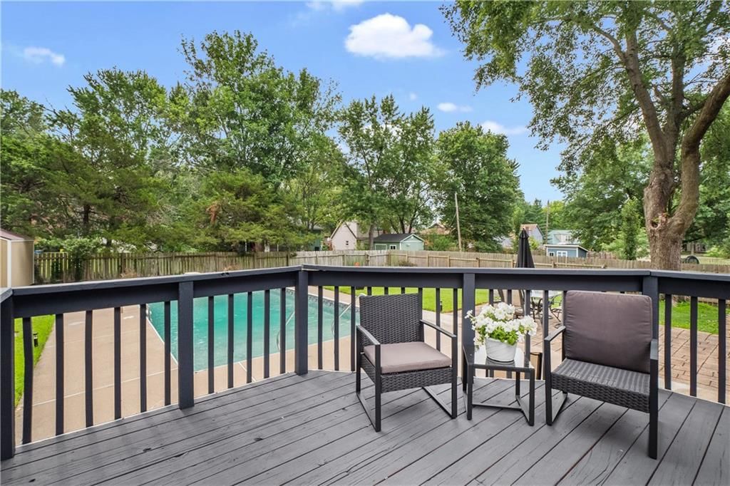 12911 Smalley Avenue — photo 33