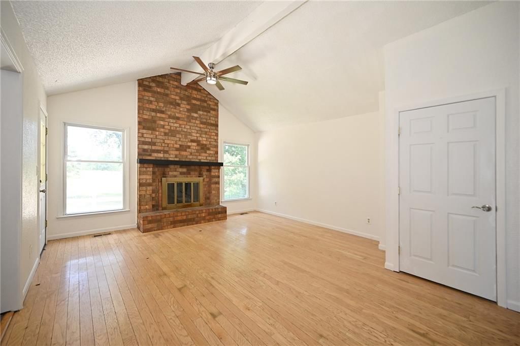 2200 NW 84th Terrace — photo 11