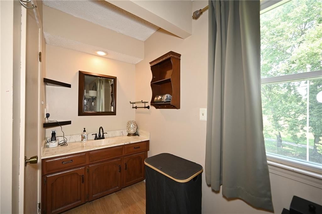 2200 NW 84th Terrace — photo 17