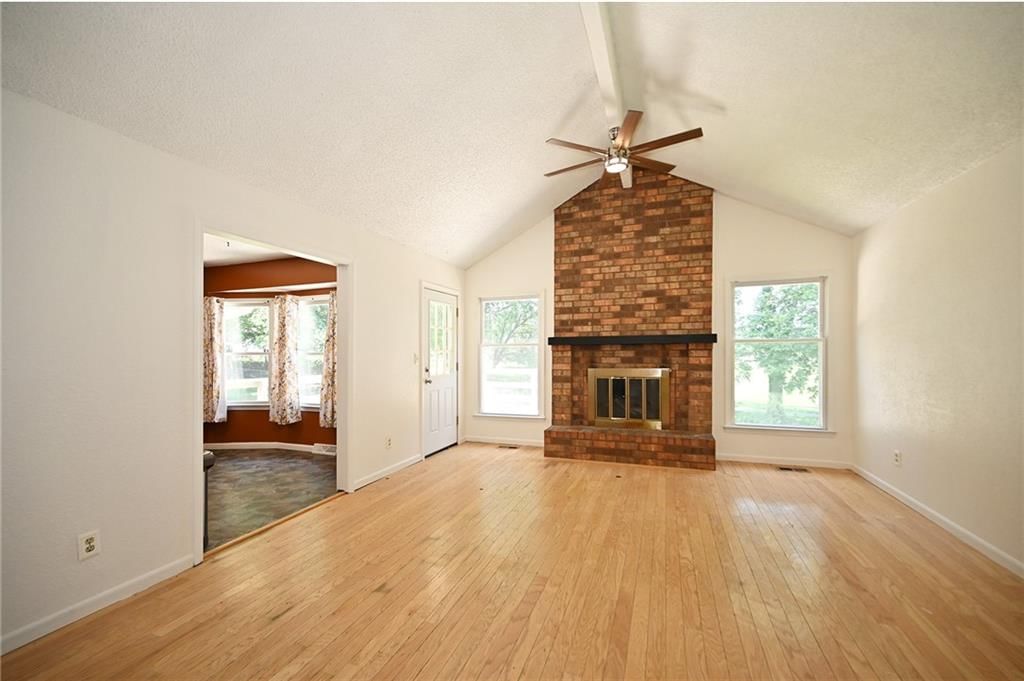 2200 NW 84th Terrace — photo 9