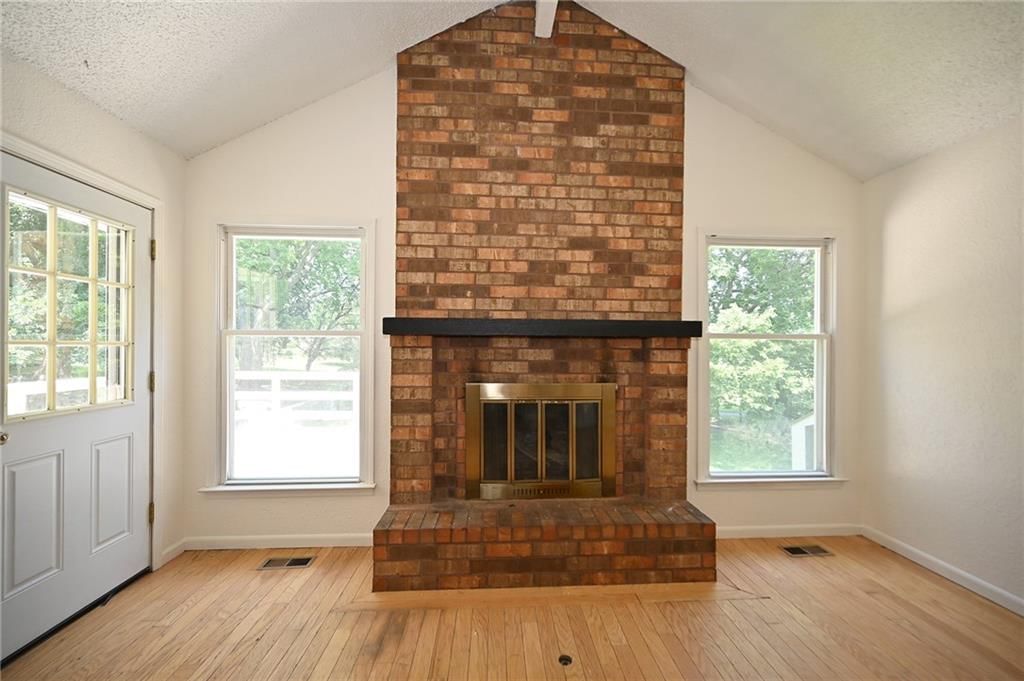 2200 NW 84th Terrace — photo 10
