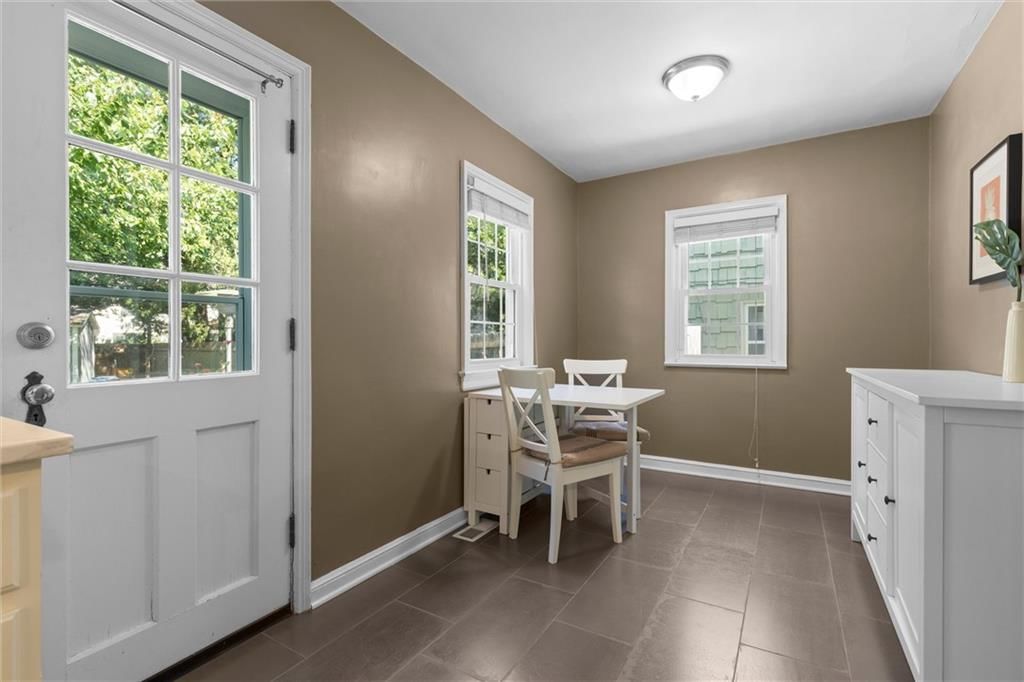 6916 Wornall Road — photo 19