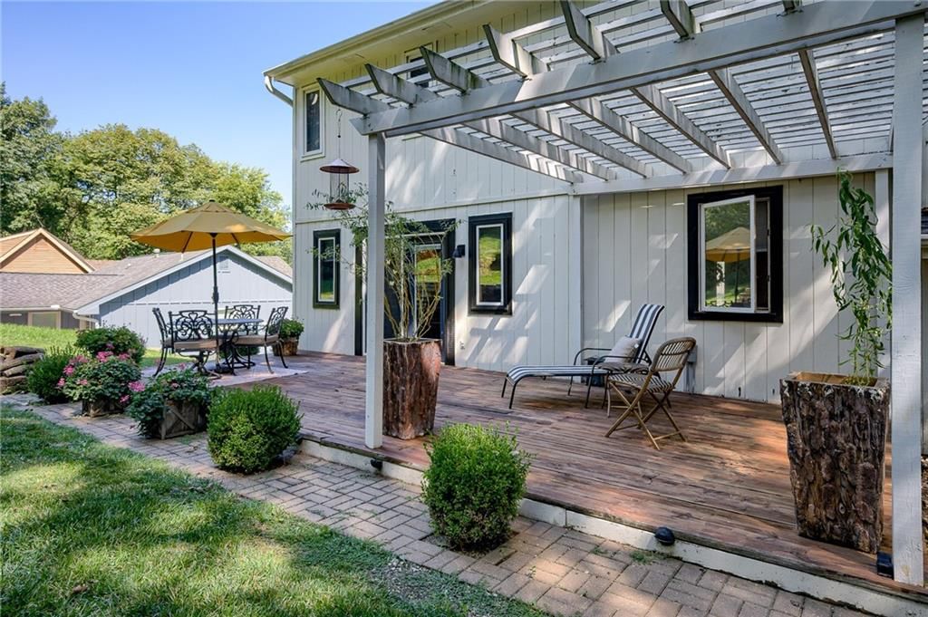 1023 Jackson Drive — photo 24