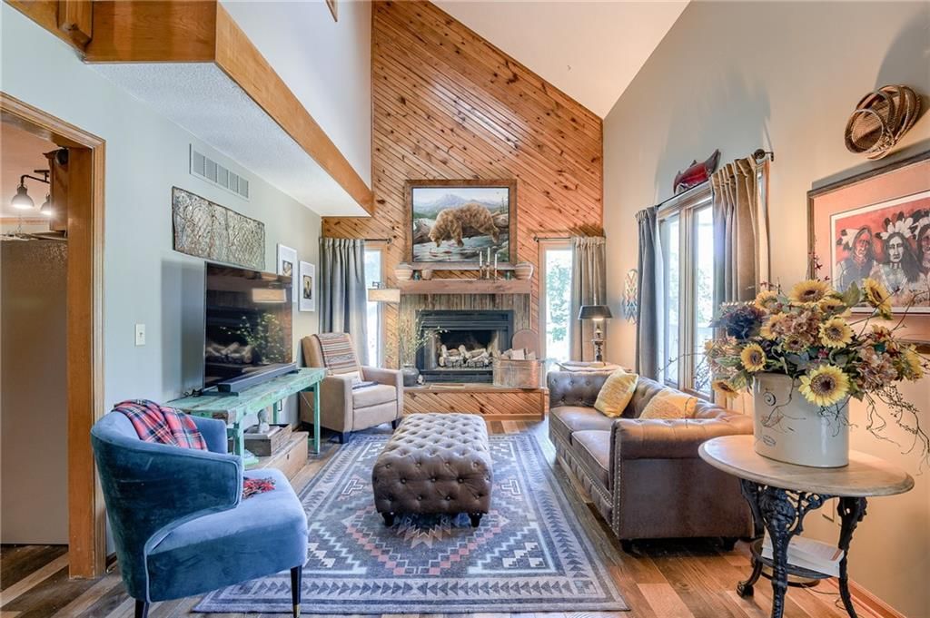1023 Jackson Drive — photo 4