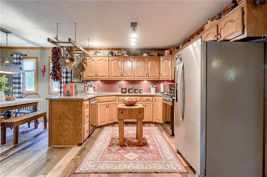 1023 Jackson Drive — photo 6