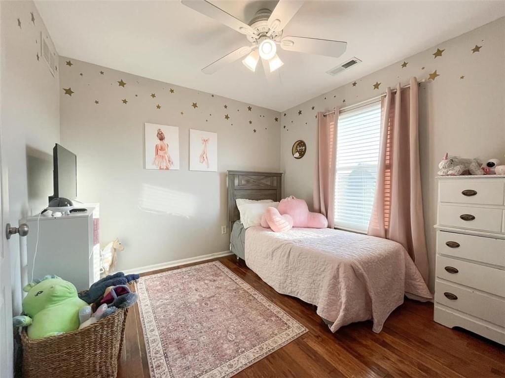 908 Hemlock Street — photo 19