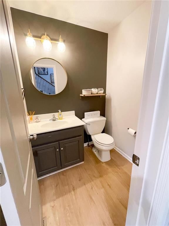 908 Hemlock Street — photo 9