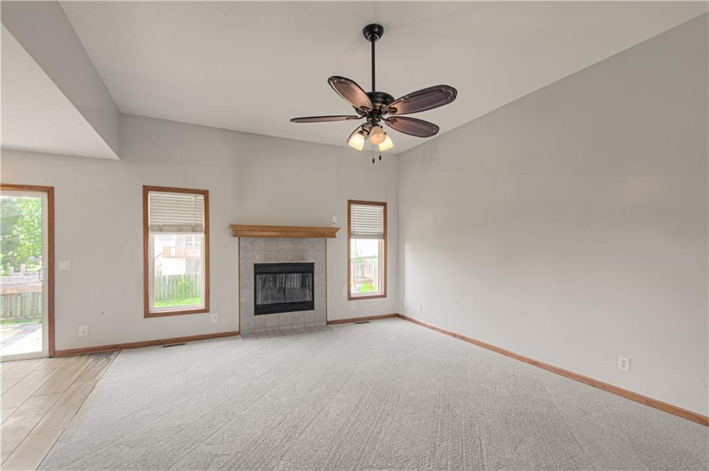 206 Bridgeport Drive — photo 11