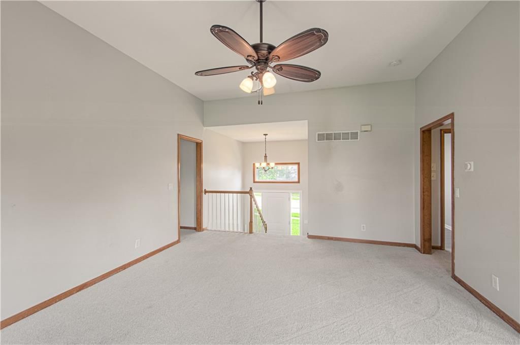 206 Bridgeport Drive — photo 13