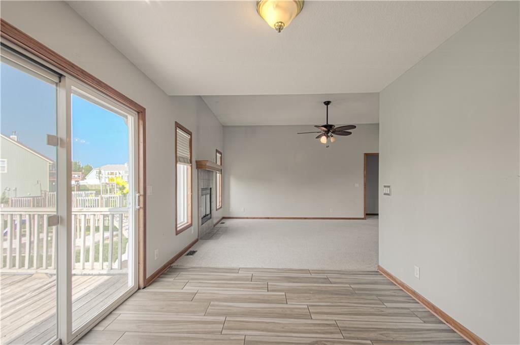 206 Bridgeport Drive — photo 9