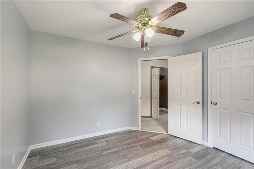206 Bridgeport Drive — photo 10