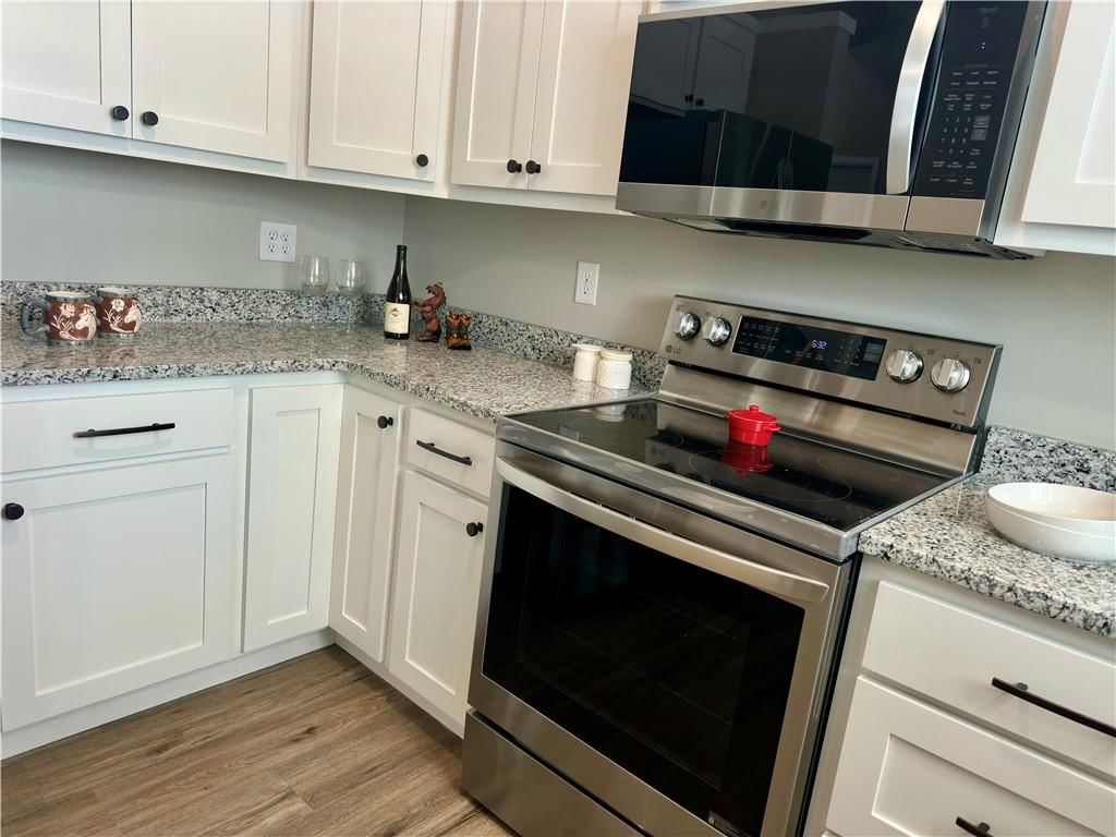 112 N Central Street — photo 11