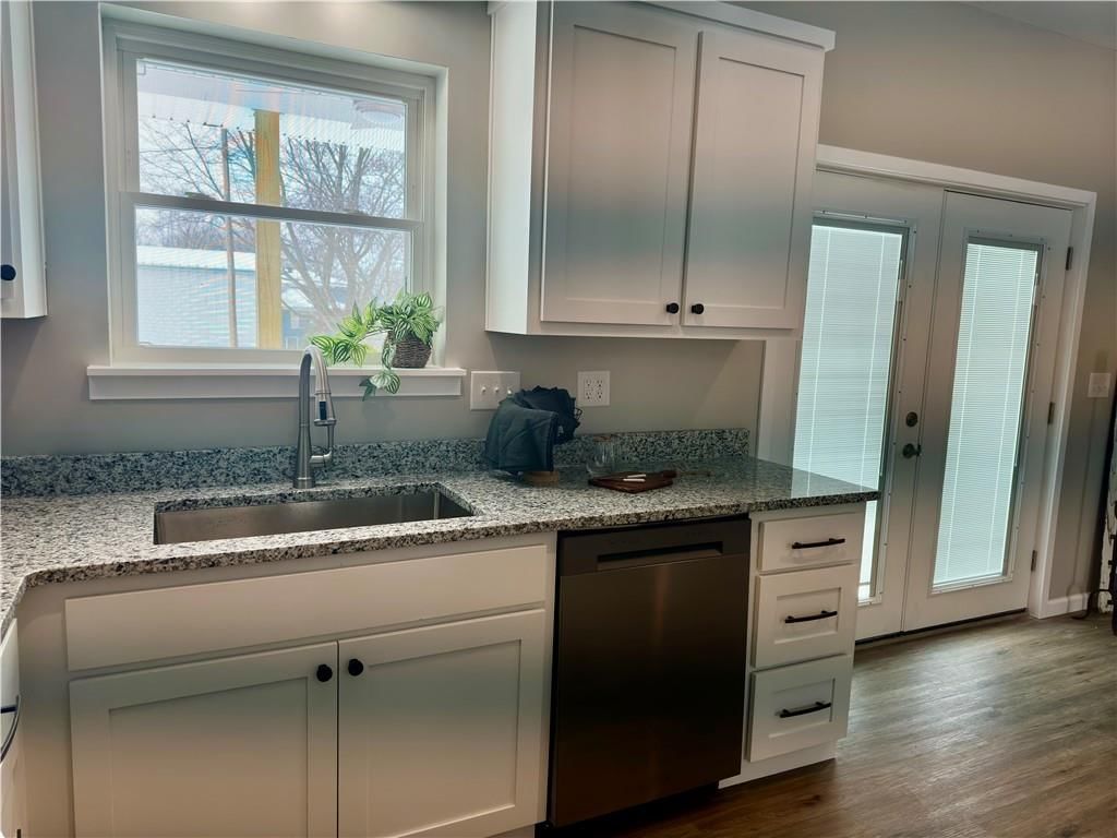 112 N Central Street — photo 13