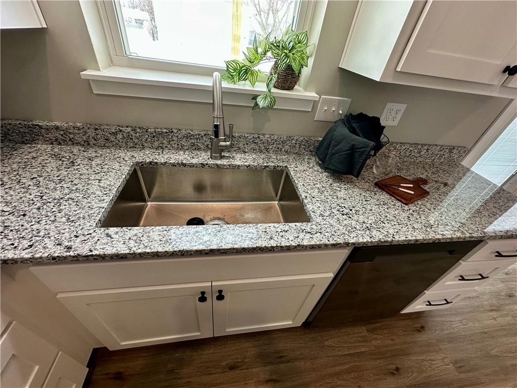 112 N Central Street — photo 14
