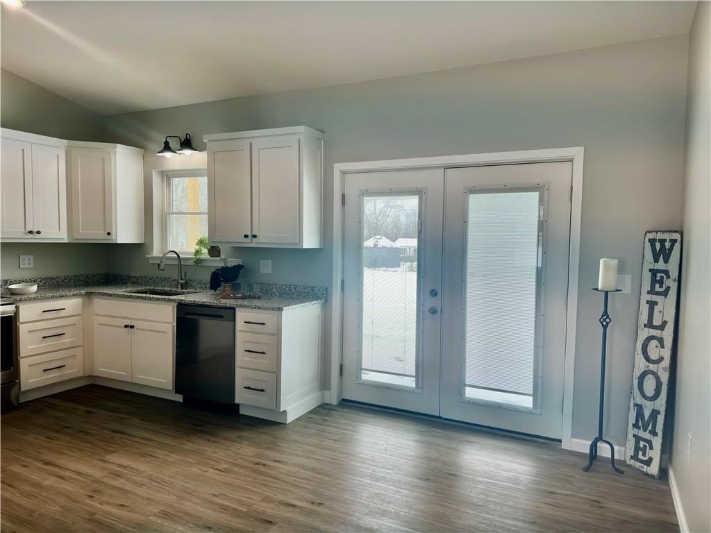 112 N Central Street — photo 9