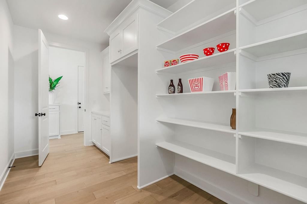 4104 W 158TH Street — photo 20