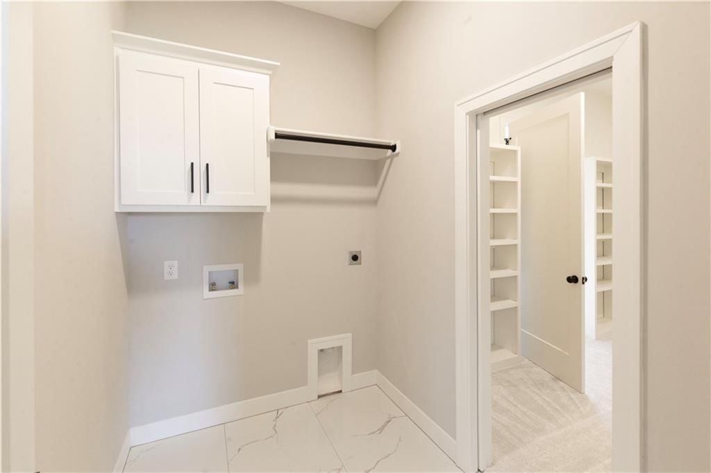9817 Ingrid Street — photo 41