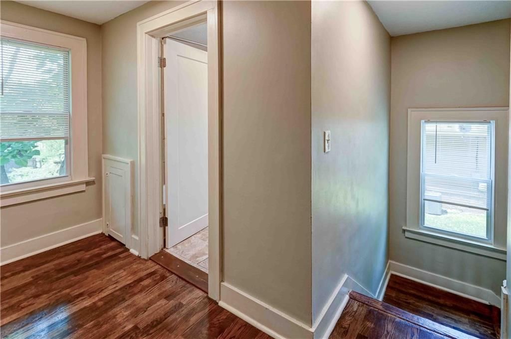 621 E Kansas Avenue — photo 28